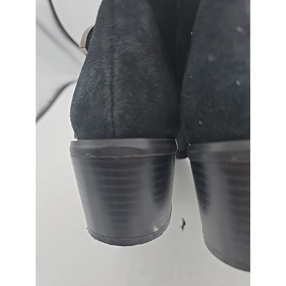 Urban Outfitters Talia Black Suede Buckle Side Zip Ankle Bootie Womans Size 9 - Picture 6 of 7